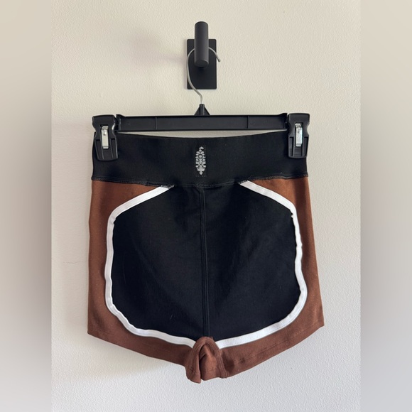 Free People FP Movement There You Go Run Shorts NWT XS/S - Picture 7 of 7